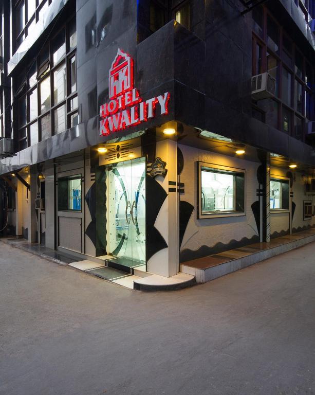 Hotel Kwality New Delhi Exteriör bild